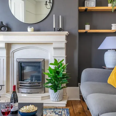 3 North Terrace *